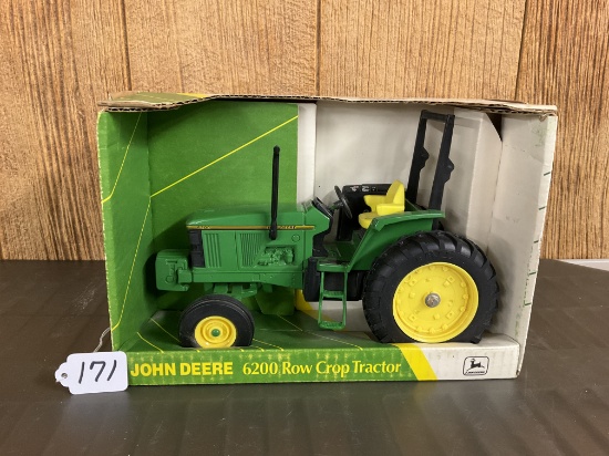JD 6200 Row Crop Tractor