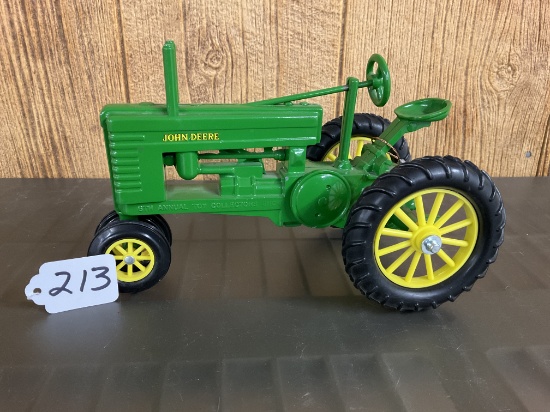 JD B Tractor 6th Annual Toy Collectors Show 1983