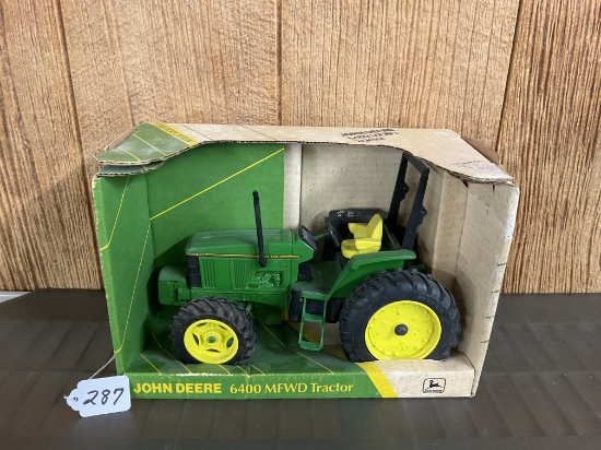 JD 6400 MFWD Tractor CE