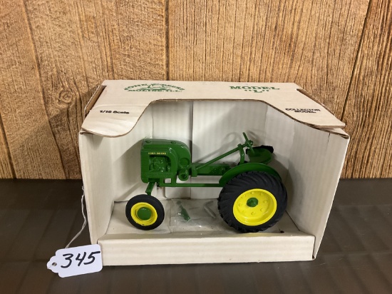 JD M-L Collector Model Toy Tractor Times Anniversary 1990