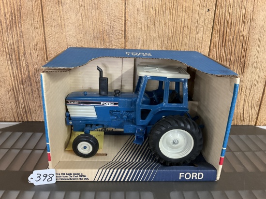 Ford TW25 Scale Models