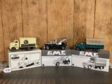 GMC 52 & 58 Tow & Cargo Trucks X 3 - First Gear