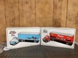 1960 Mack Daisy Red Ryder & Trop Artic Oil Semis X 2 - First Gear