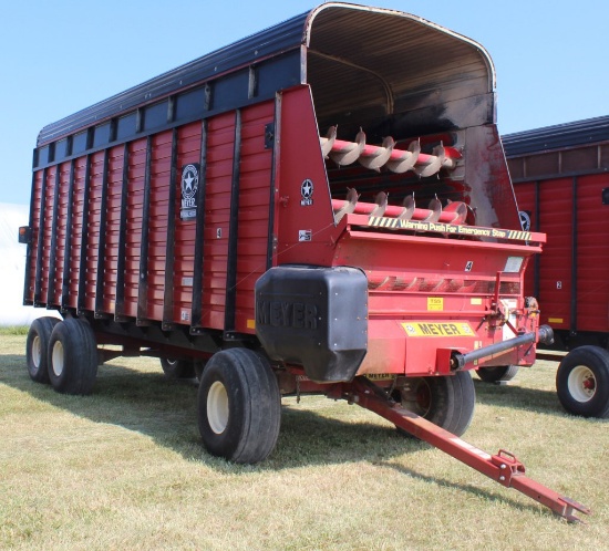 2006 Meyer 4622 forage wagon