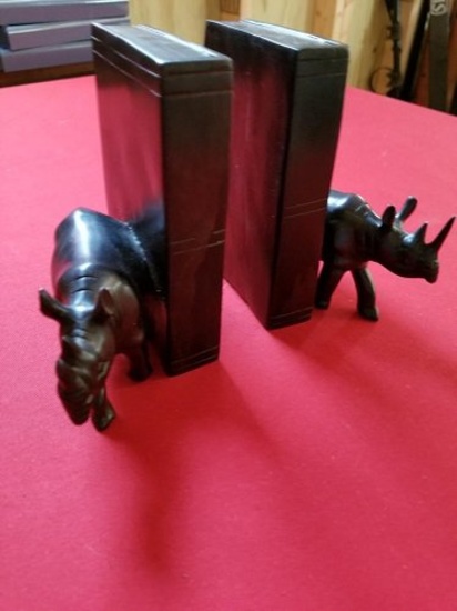 Set Of 2 Hand Carved Wooden Rhinoceros Rhino Bookends Solid Wood Rare African