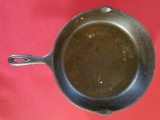 Vintage Cast Iron Skillet / Frying Pan - 12 Inch