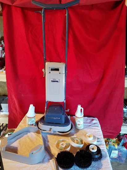 Electrolux Steamer w/accessories