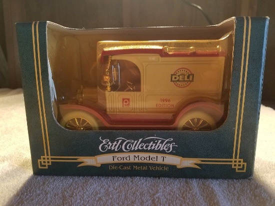 ERTL Collectibles 1912 Ford Model T 1996 edition