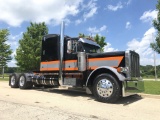 2005 Peterbilt 379EXHD CAT C15 18 Speed Full Lockers