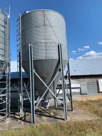 12 Ton Feed Bin