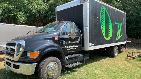 2010 Ford F650box truck