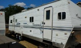 Coachmen Cascade DLX camper 29'