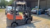 Toyota fork truck