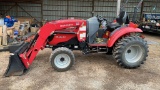 Mahindra 1538 tractor with loader