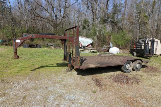 Goose neck flatbed