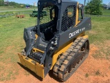 2017 John Deere 323e