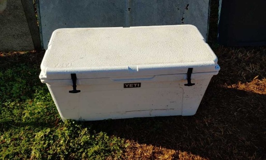 Yeti 125 cooler