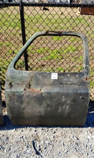 1973-87 Chevy truck driver door