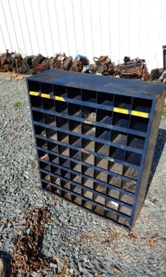Bolt bin w/ bolts