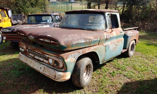 1960 Chevy C10 Apache Step-side