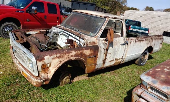 1972 Chevy C10 Custom No Engine
