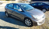2013 Hyundai Accent SE