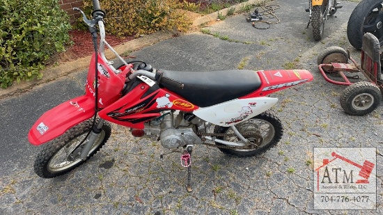 Honda CRF 70F Dirt Bike