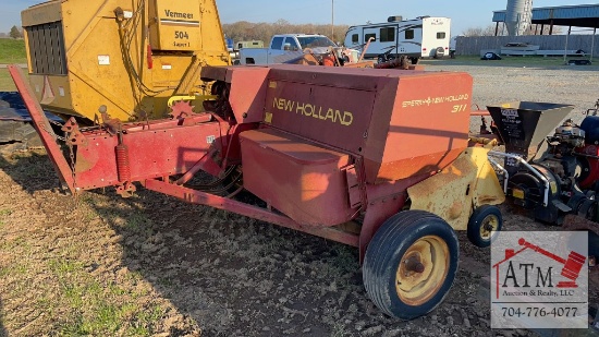 New Holland 311 Square Baler