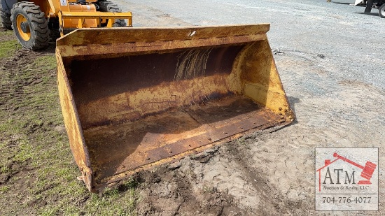 8’ Loader Bucket