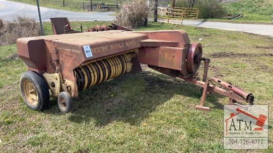New Holland Hayliner 259 Baler