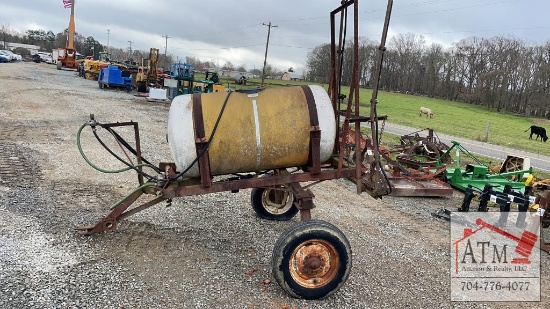 200 Gallon Sprayer w/ Boom Poles
