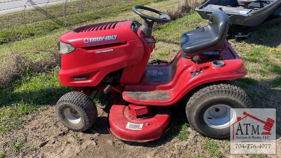 Troy-Bilt Riding Lawn Mower