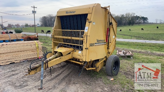 Vermeer 5051 Hay Baler