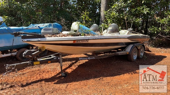 19' Triton Bass Boat on Trailer