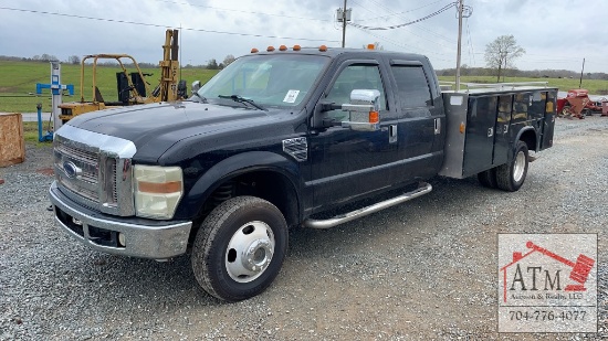 2005 Ford F-350 4X4 Service Truck