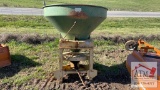John Deere EC392 Spreader - 3 Pt Hitch