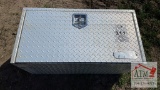 Underbody Diamond Plate Toolbox