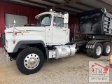 2001 Mack - RD688S series