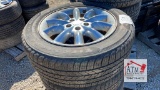 (4) 5 Lug 225/55R17 Tires