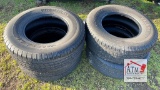 (4)  285/70R17 Tires