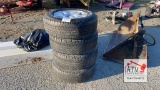 (4) GMC 6 Lug 265/65R18 Wheels