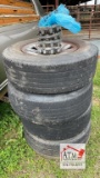 (4) 8 Lug 275/70R18 Tires