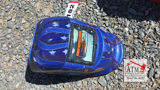 NEW Auto-Darkening Welding Helmet