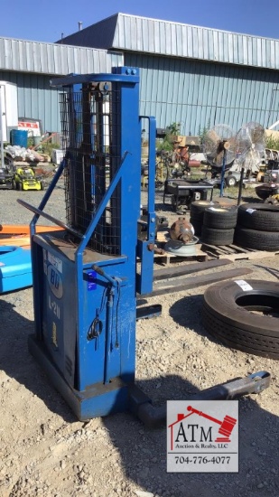 Blue Giant P90-20 Forklift
