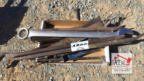 Pry Bars, Wrench, Misc - Lot