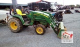 John Deere 3720 E-Hydro Tractor