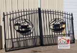 NEW 14' Estate Gate w/ Cattle
