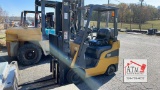 CAT C3000 Forklift