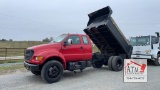 2000 Ford F-650 Dump Truck