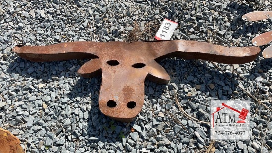 Metal Art Bull Wall Hanger